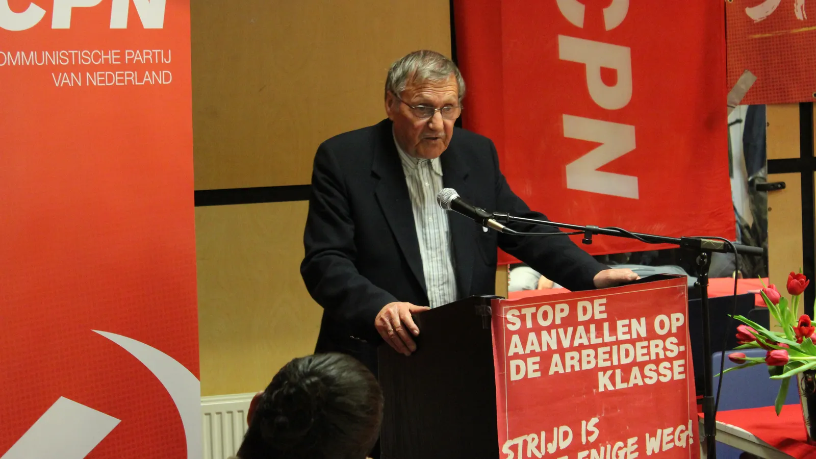 Rinze Visser op het 6e Congres van de CPN