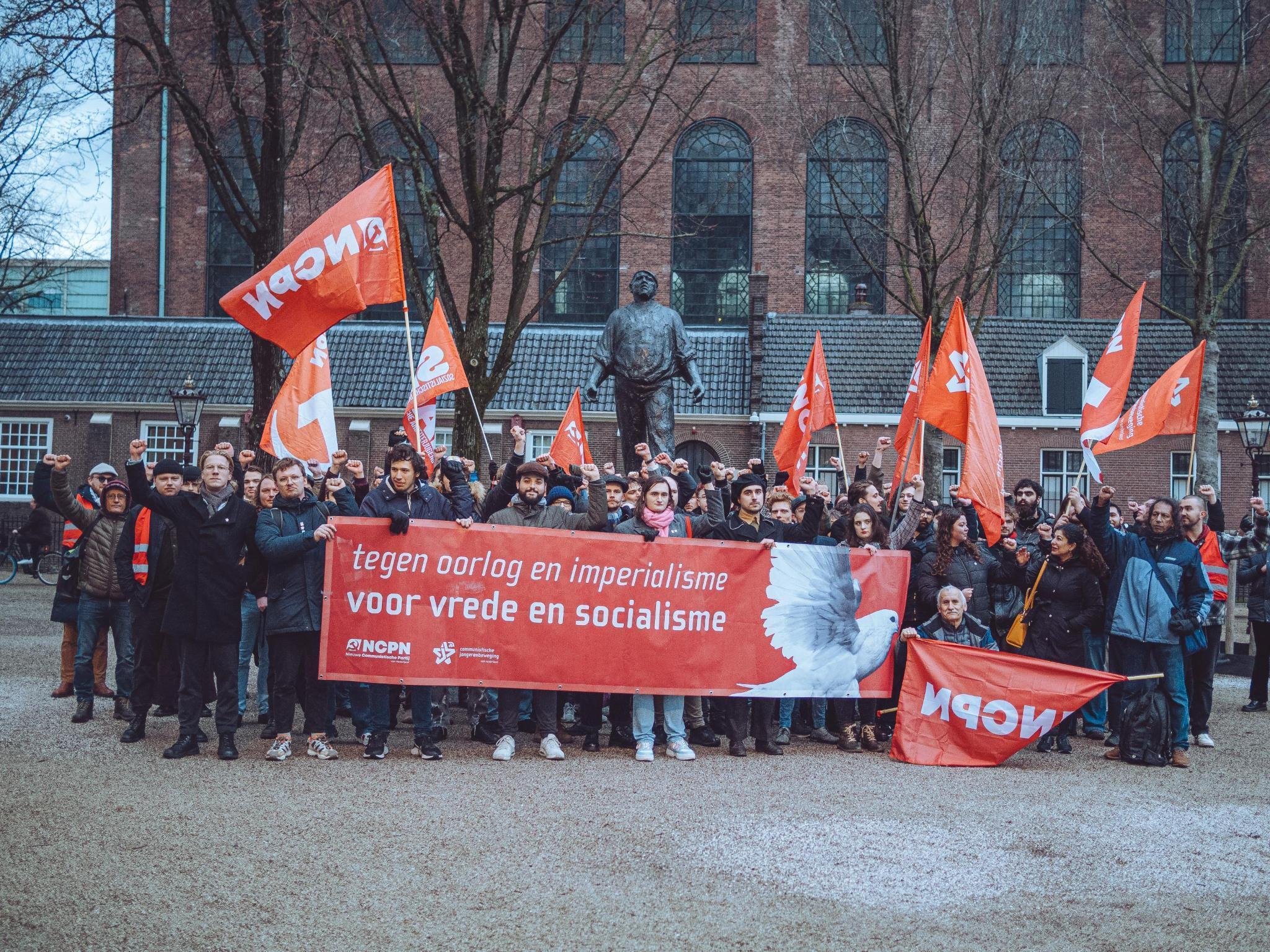 Driemaal staakt, juist vandaag — Manifest, krant van de NCPN