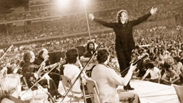 Mikis Theodorakis 2