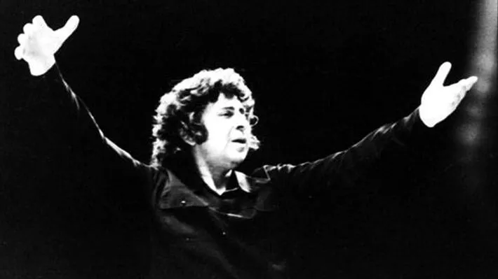 Mikis Theodorakis 1